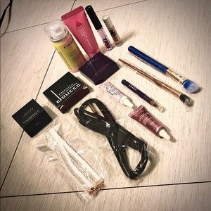 🌟💋MAKEUP BUNDLE💋🌟